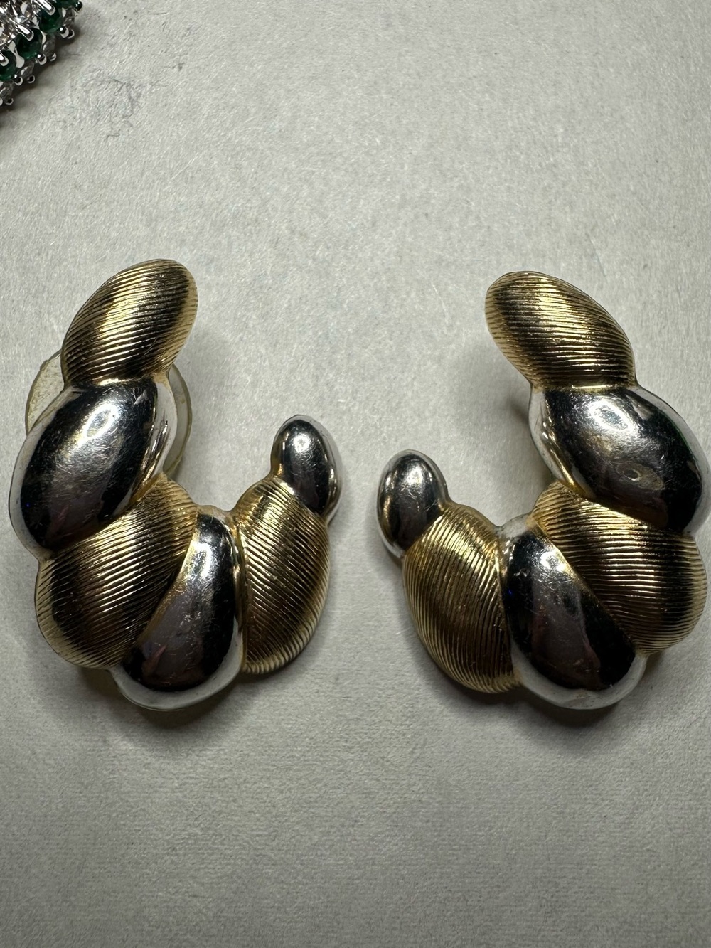 Two-Tone Textured Hoop Earrings 14/20 gold filled